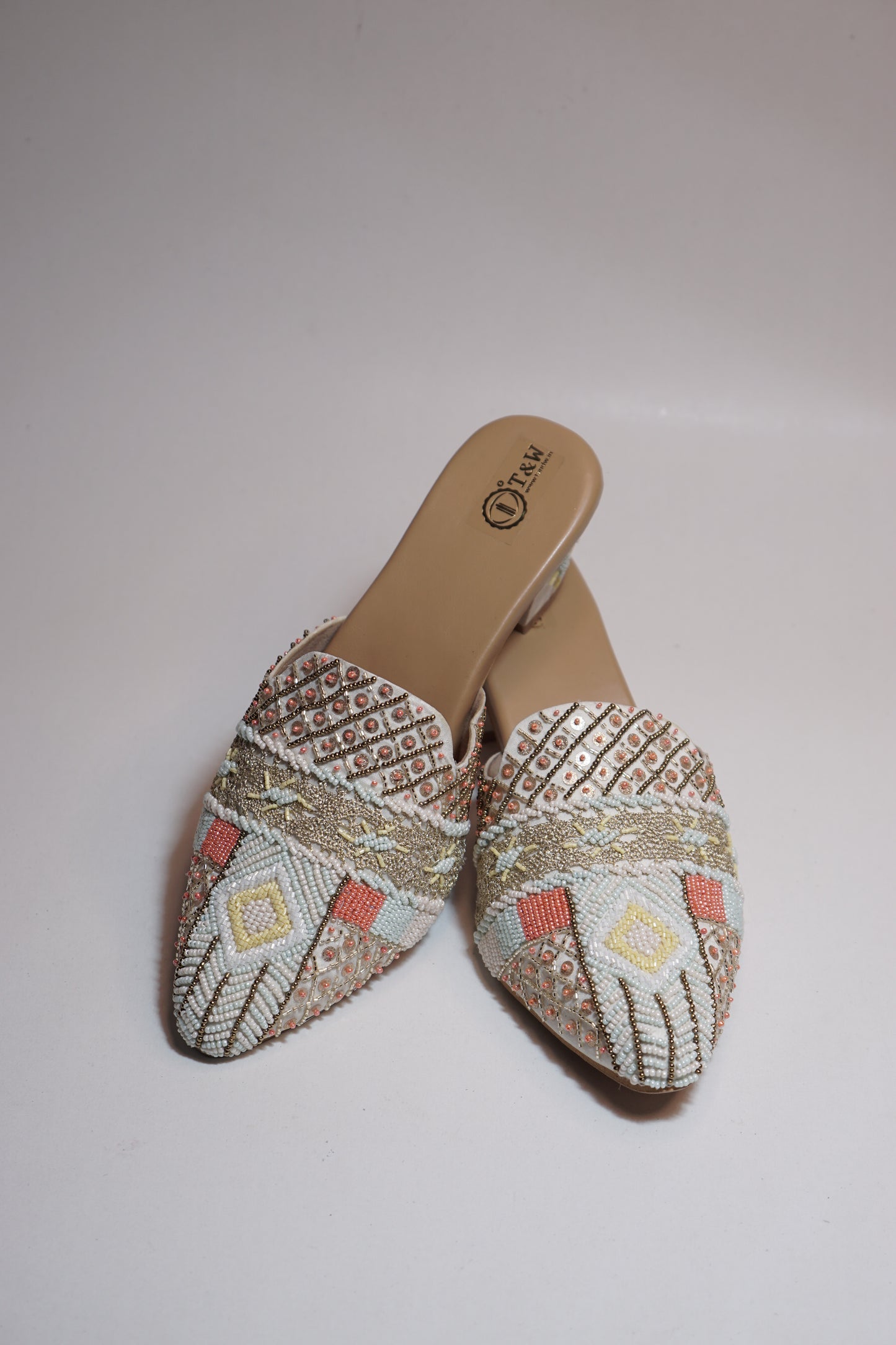 Qushi Heel Mule