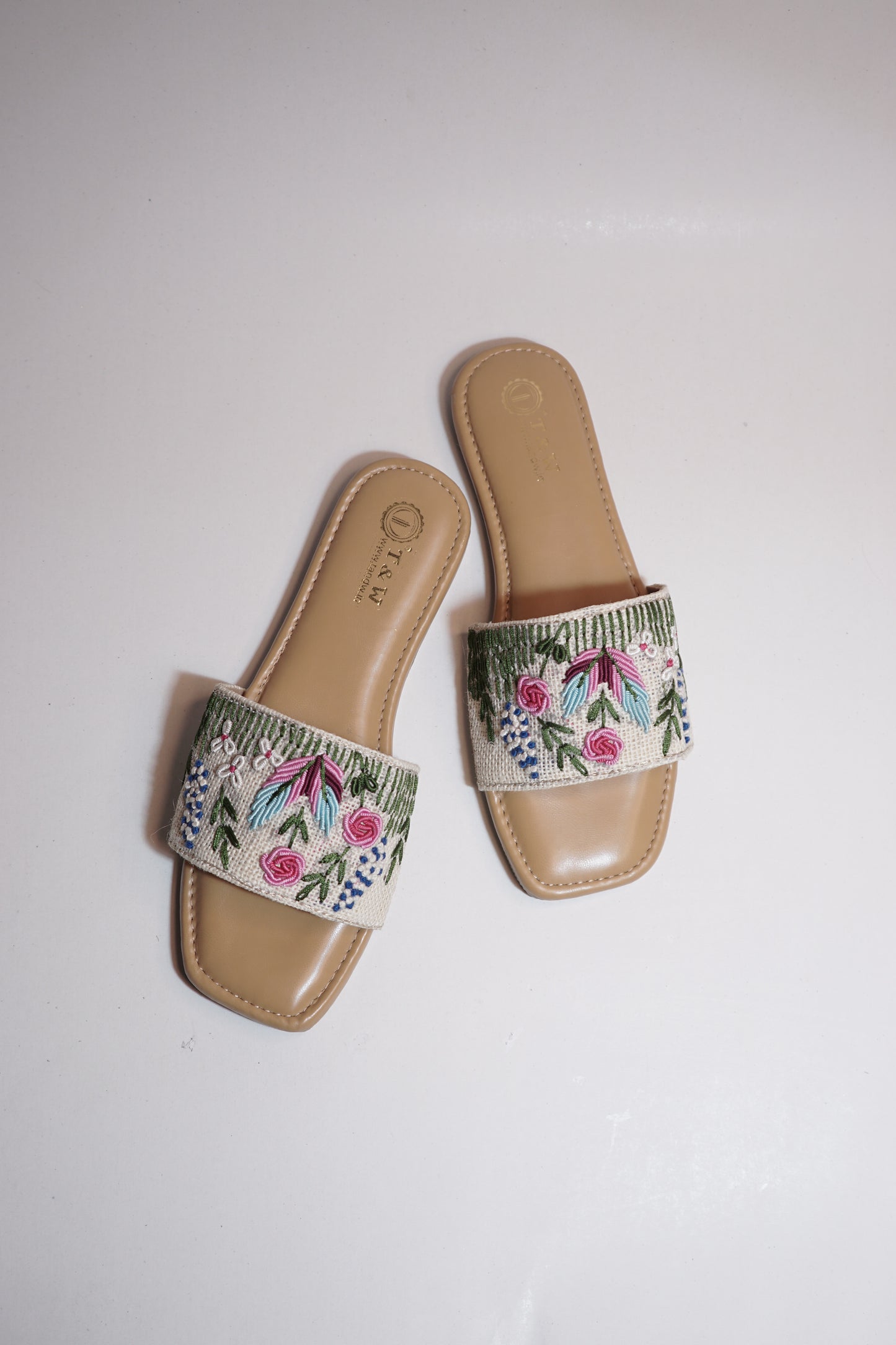 Ruhi Flate Flip Flop