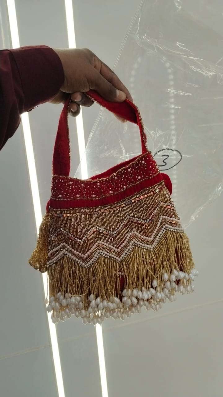 Chasmum (Handcrafted Bag Dabka Work ,Pearl Work ,Zig Zag Line.