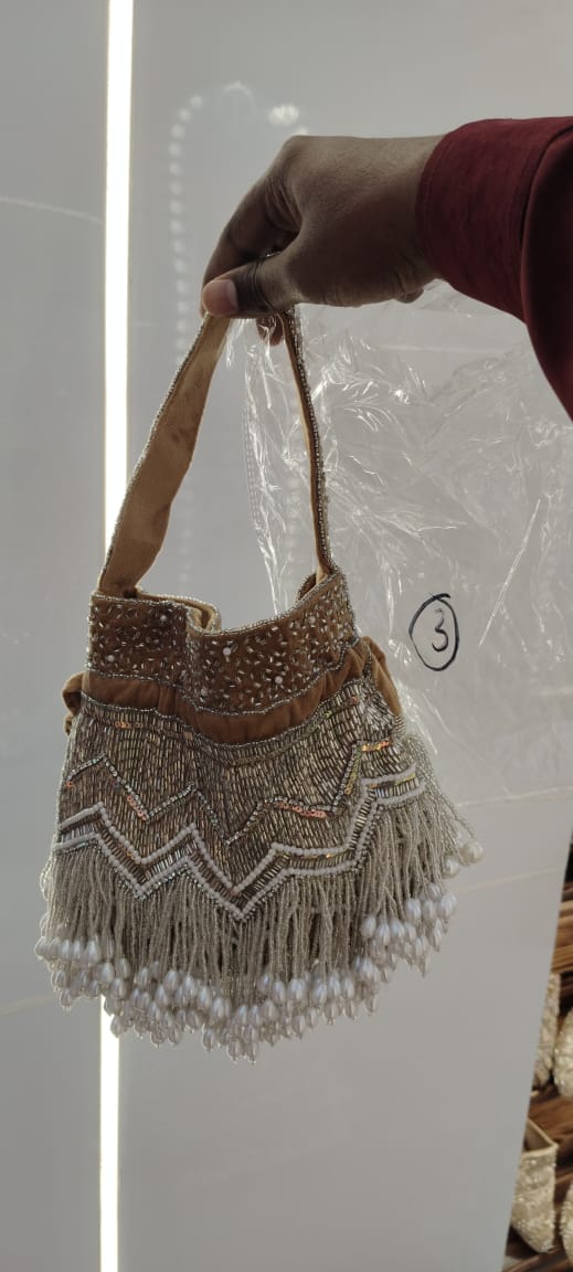 Chasmum (Handcrafted Bag Dabka Work ,Pearl Work ,Zig Zag Line.