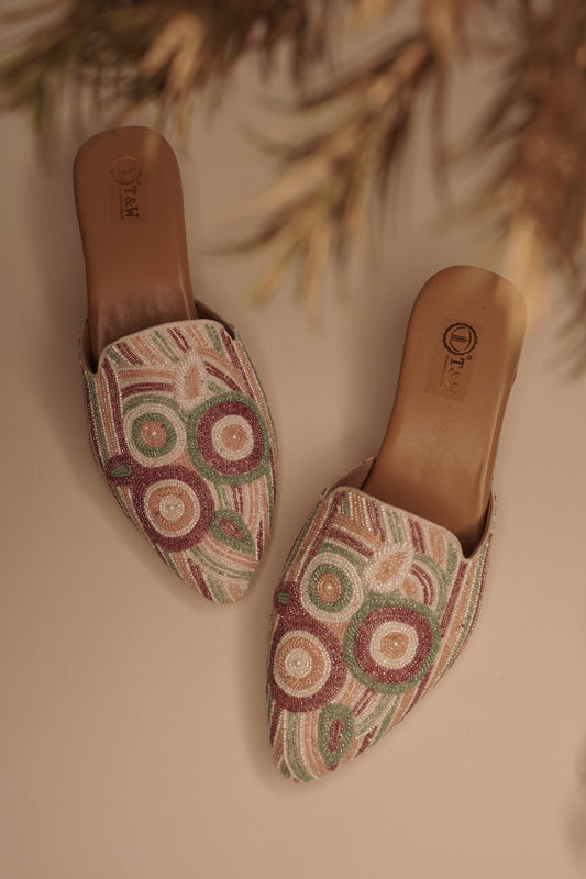 eti (Heel mule)
