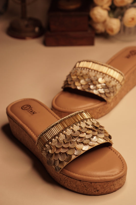 Dolphin (Cork Heel)