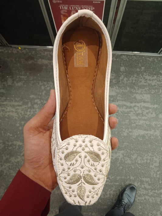 Grace ( loafer jutti )